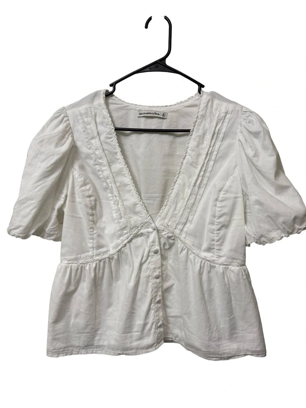 Abercrombie & Fitch White V-Neck Peasant Blouse